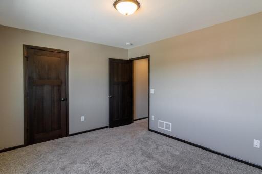 2021 Bluestem Drive, Mankato, MN 56001