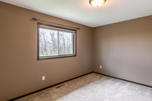 2021 Bluestem Drive, Mankato, MN 56001