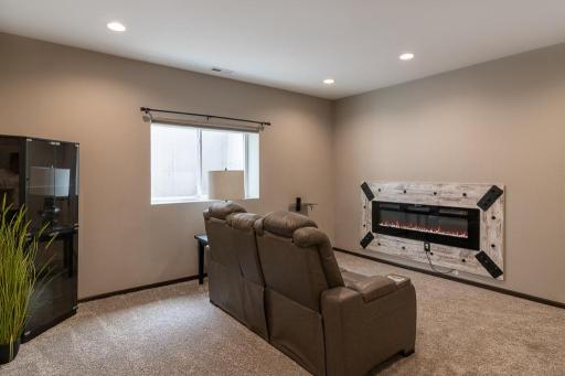 2021 Bluestem Drive, Mankato, MN 56001