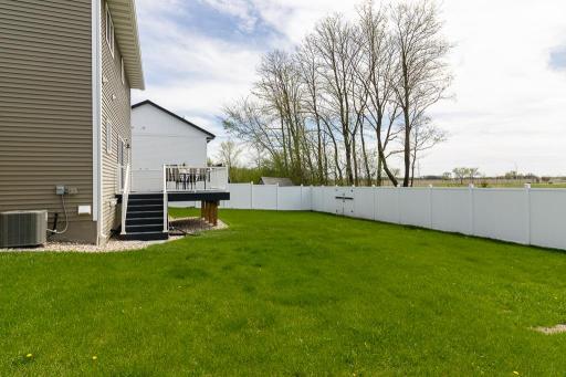 2021 Bluestem Drive, Mankato, MN 56001