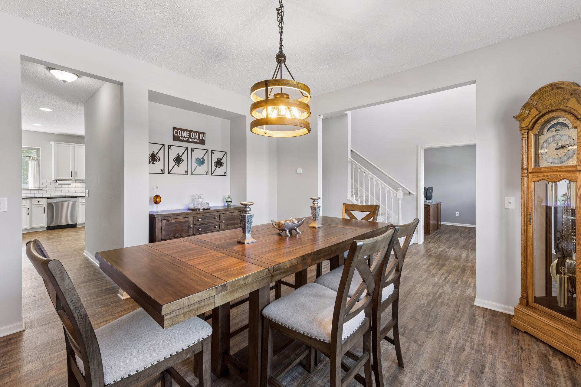 This space offers flexibility to be reimagined as a music room, yoga studio, or creative space.