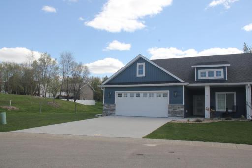 900 11th Place NW, Kasson, MN 55944
