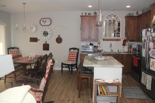900 11th Place NW, Kasson, MN 55944
