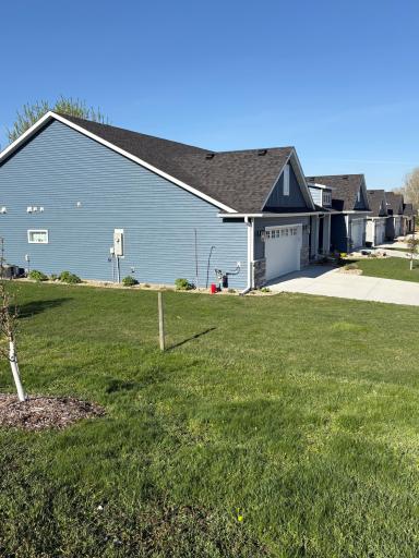 900 11th Place NW, Kasson, MN 55944