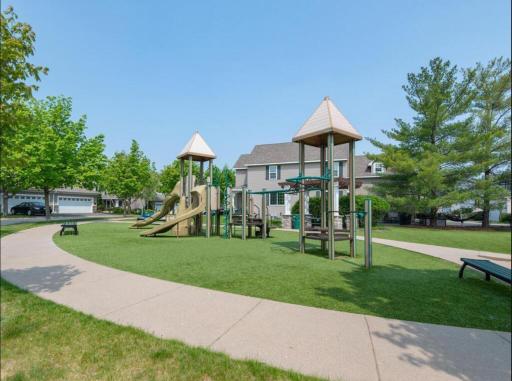 10165 Indigo Drive, Eden Prairie, MN 55347