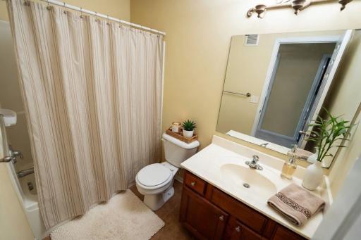 10165 Indigo Drive, Eden Prairie, MN 55347