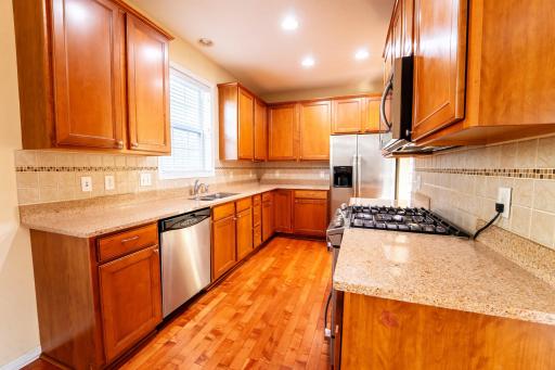10165 Indigo Drive, Eden Prairie, MN 55347
