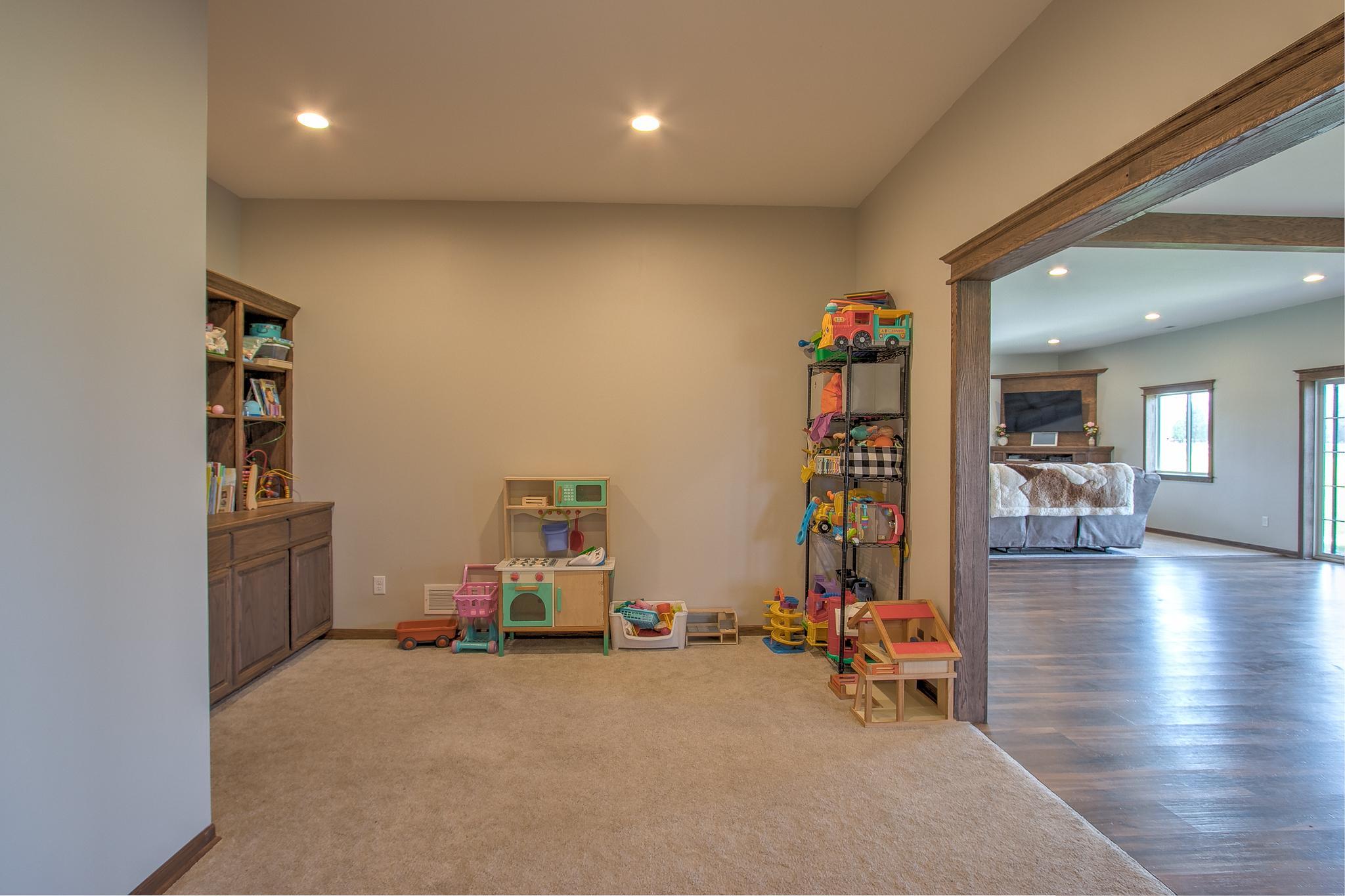 Flex Room
