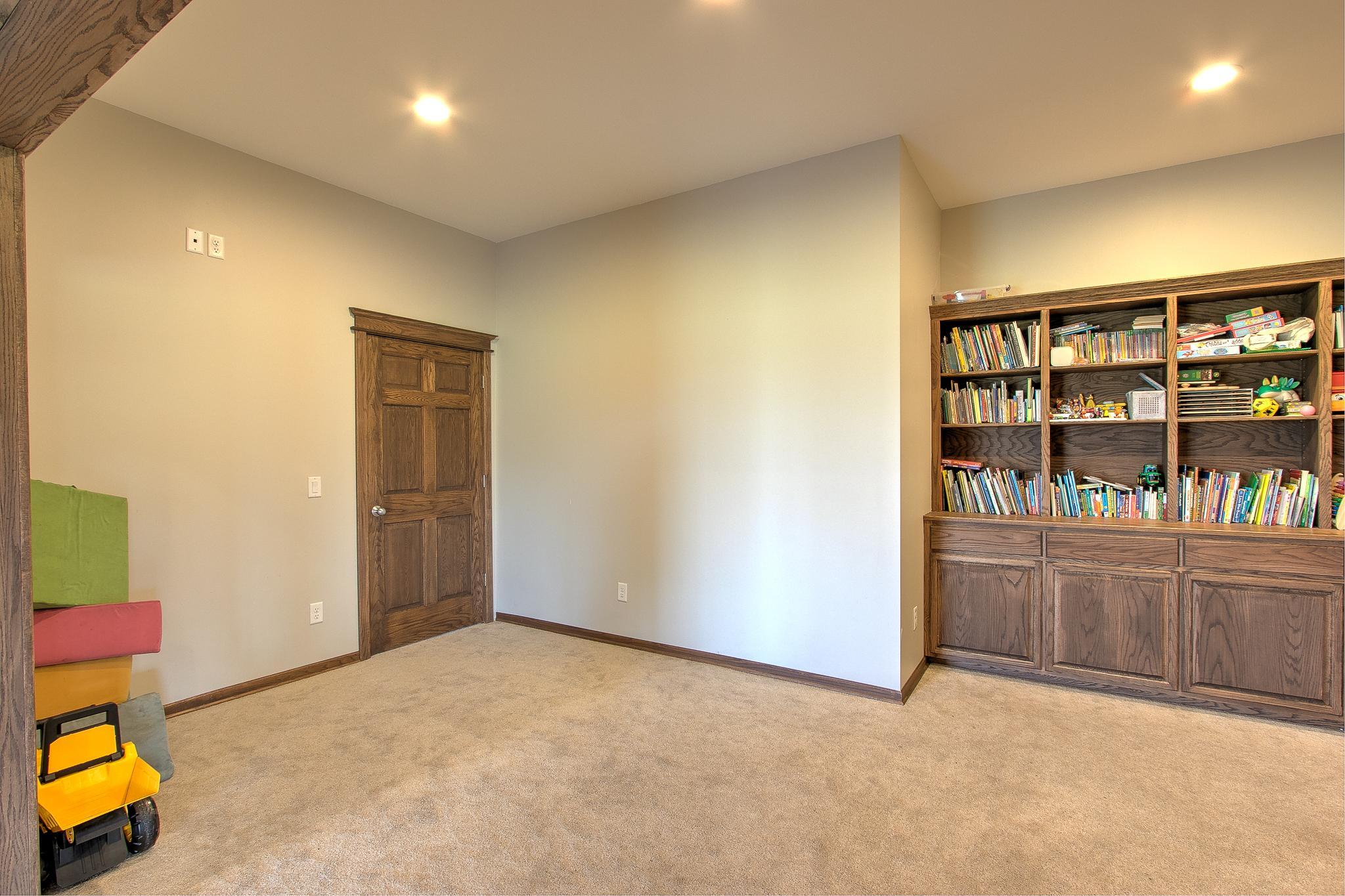 Flex Room