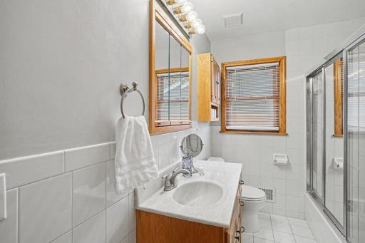 629 Saratoga Street S, Saint Paul, MN 55116