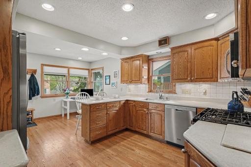 629 Saratoga Street S, Saint Paul, MN 55116