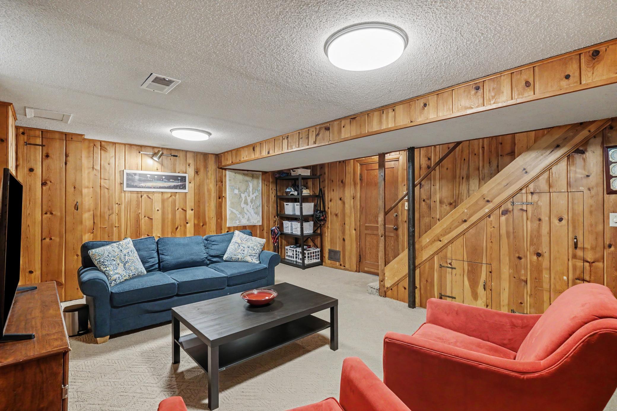 629 saratoga lower level 3.jpg