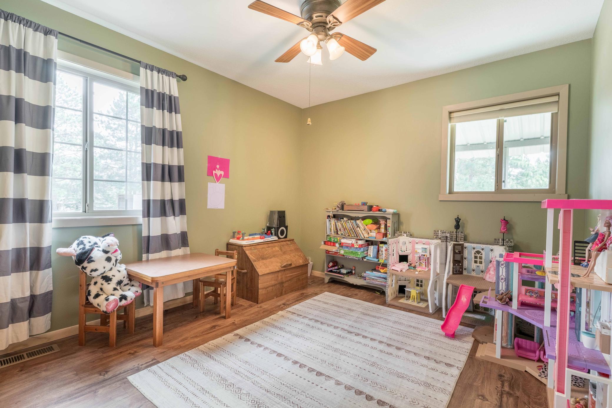 22939 510th Ave-421.jpg