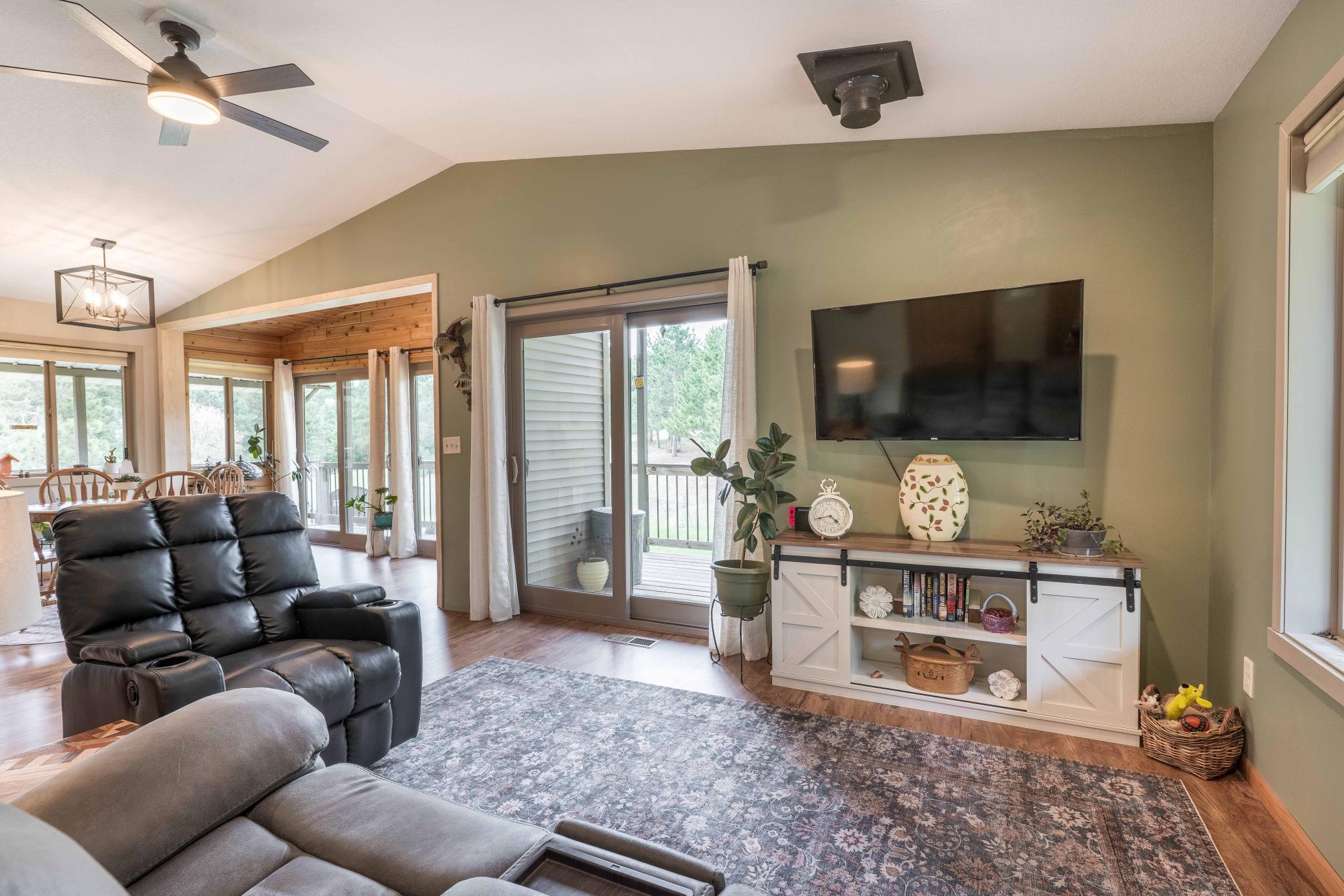 22939 510th Ave-406.jpg