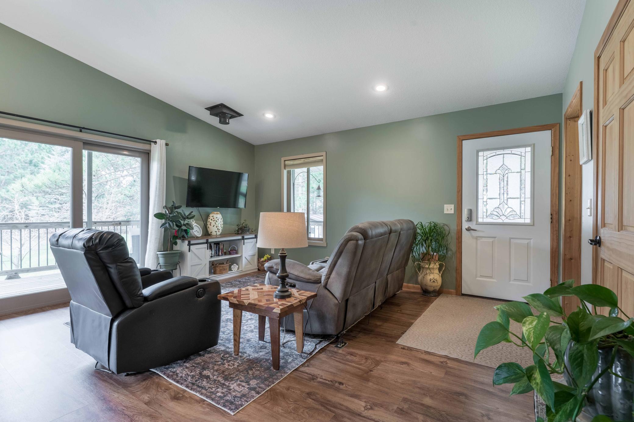 22939 510th Ave-402.jpg