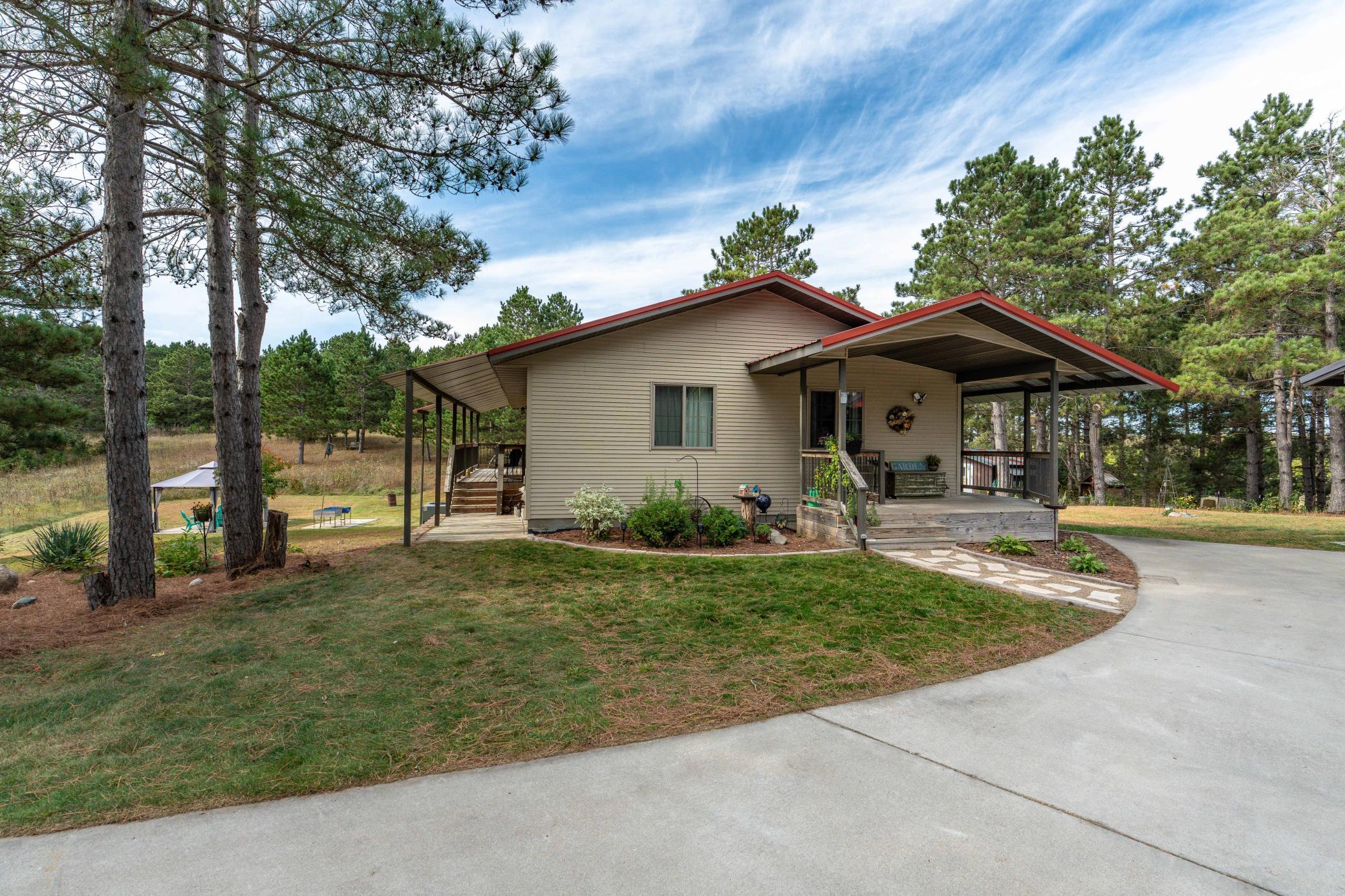 22939 510th Ave Henning-105.jpg