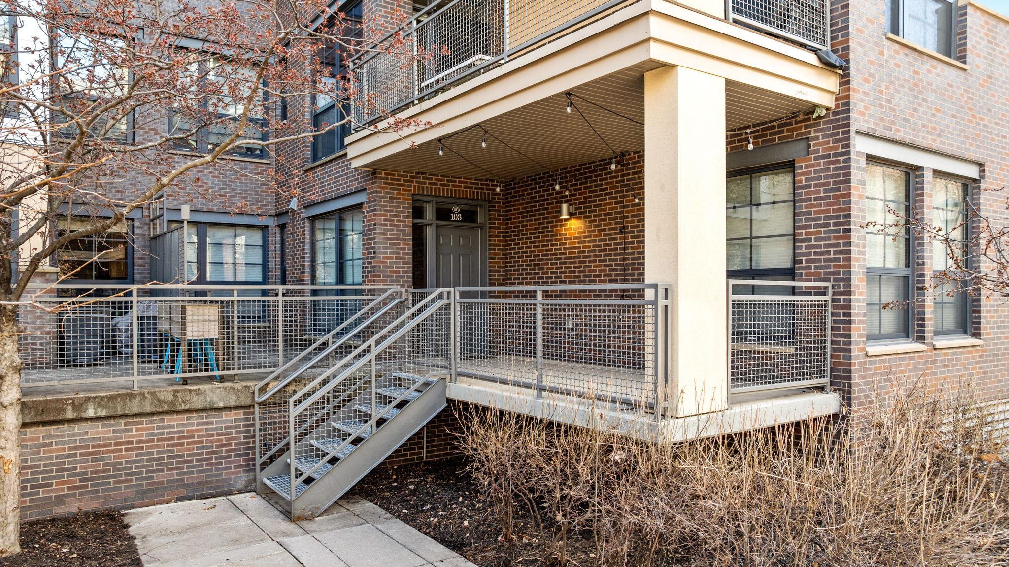 Welcome to #103 - Ground level unit with two entrances.