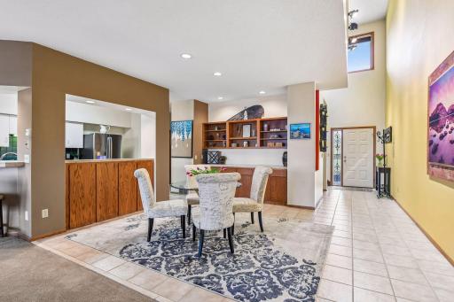 11620 Vista Drive, Hopkins, MN 55343