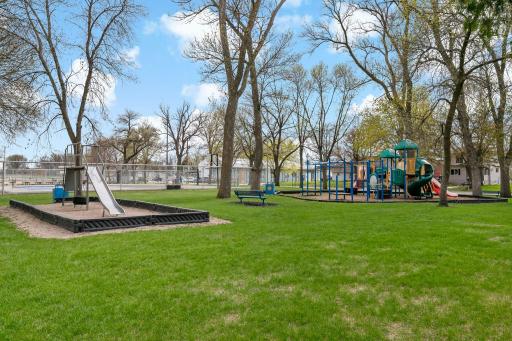 431 Main Street S, Hector, MN 55342