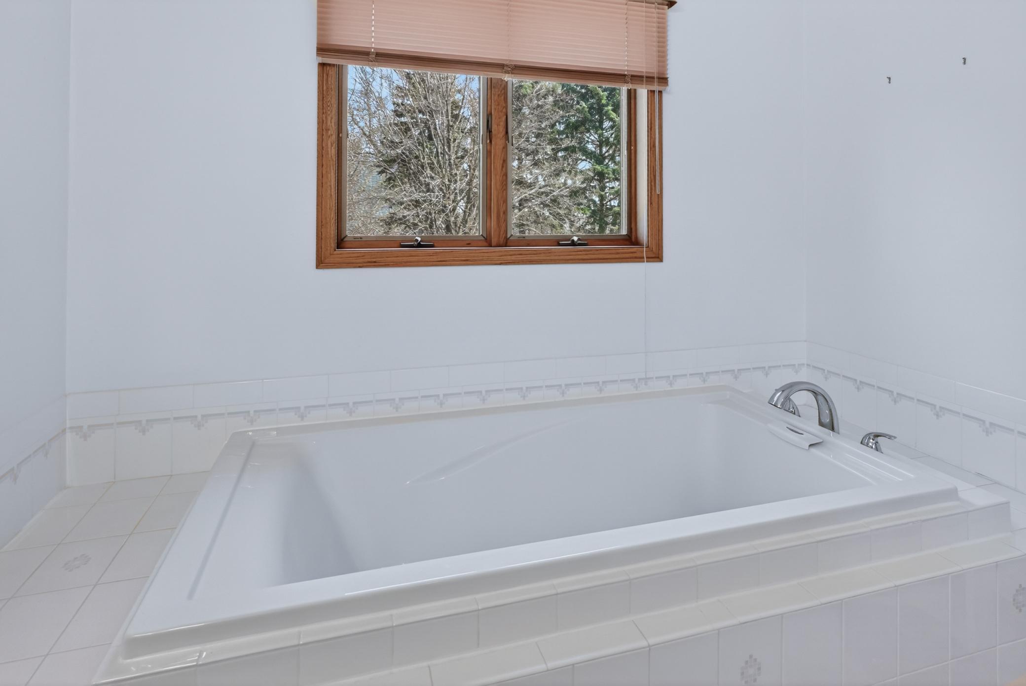 Soaking Tub
