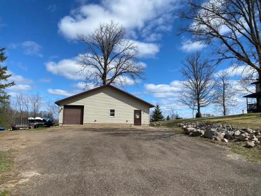 garage with huge studio containing full kitchen and bathroom