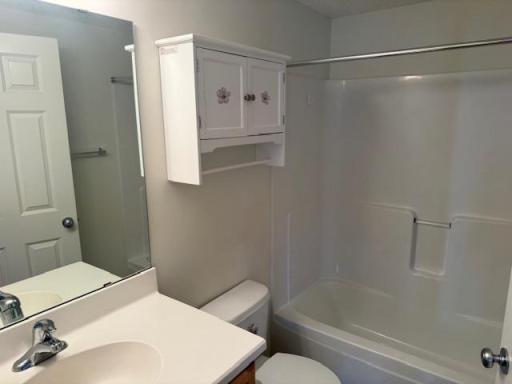 16604 72nd Court NE, Elk River, MN 55330