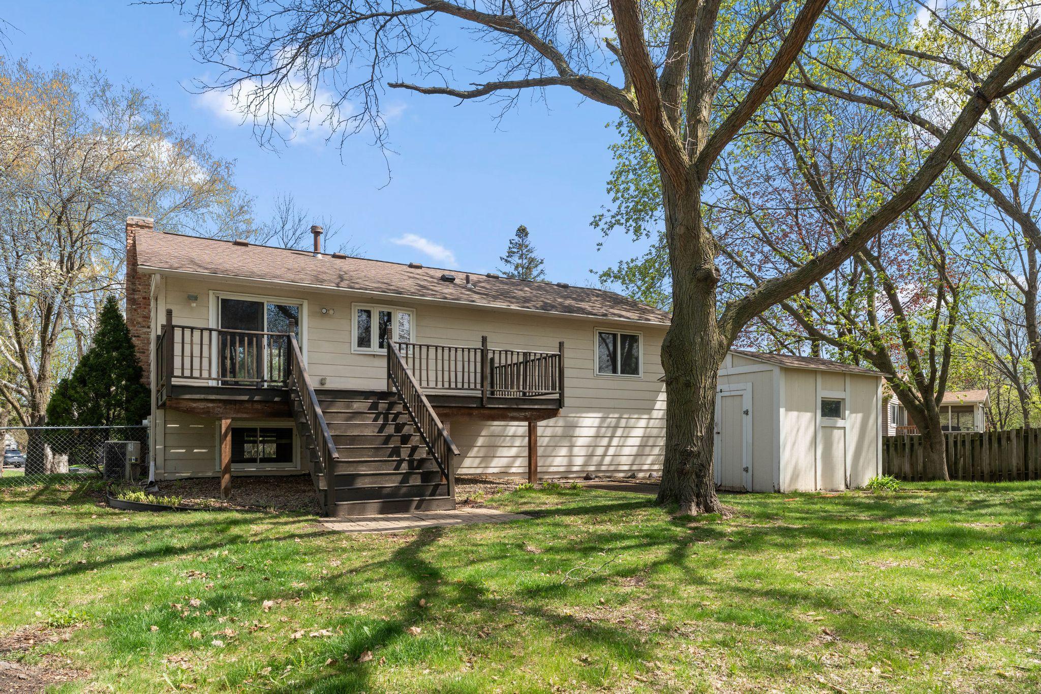 Convenient storage shed