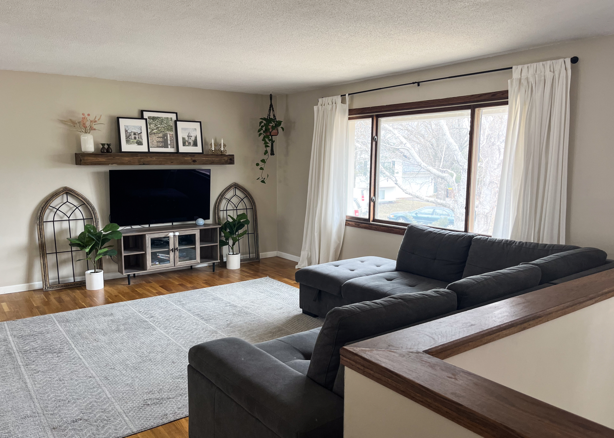 Bright and sunny main living area