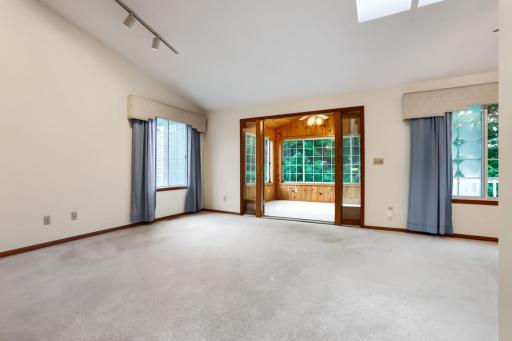 5723 Donegal Drive, Shoreview, MN 55126
