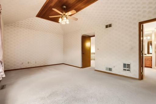 5723 Donegal Drive, Shoreview, MN 55126