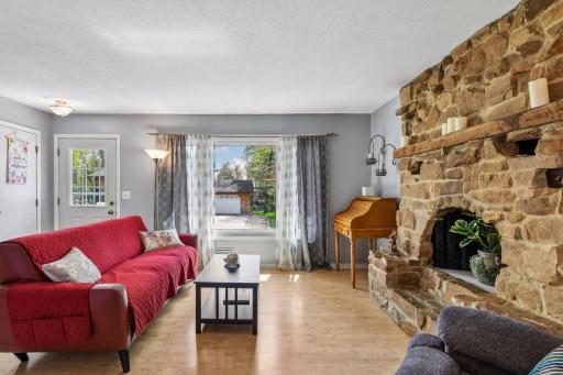 Picture yourself here in this wonderful lake community