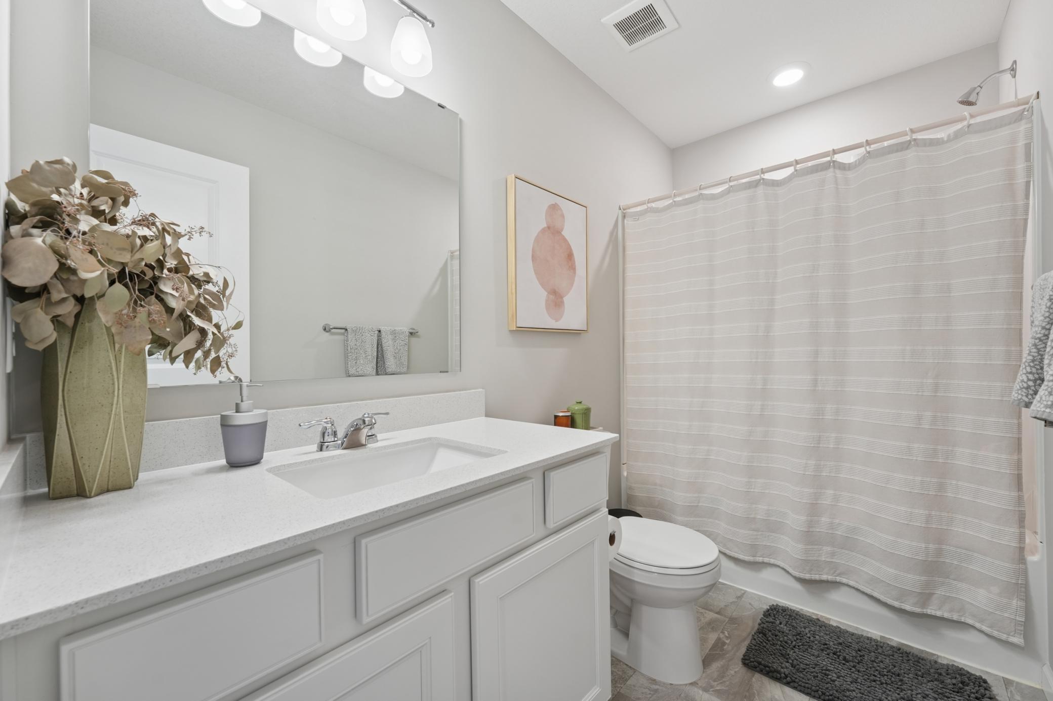 Main Floor Full Bath
