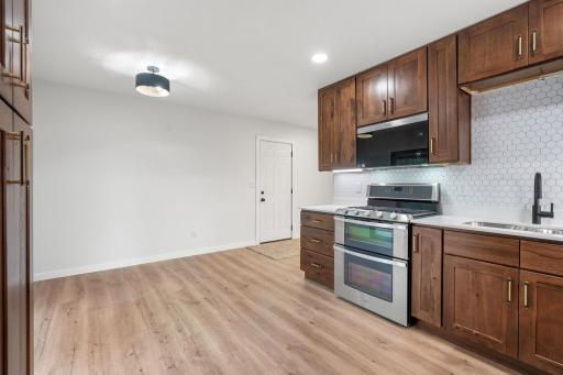 349 13th Street SW, Owatonna, MN 55060