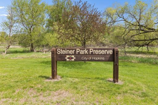 825 Old Settlers Trail, 4, Hopkins, MN 55343