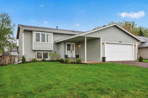 14620 Hayes Road, Saint Paul, MN 55124