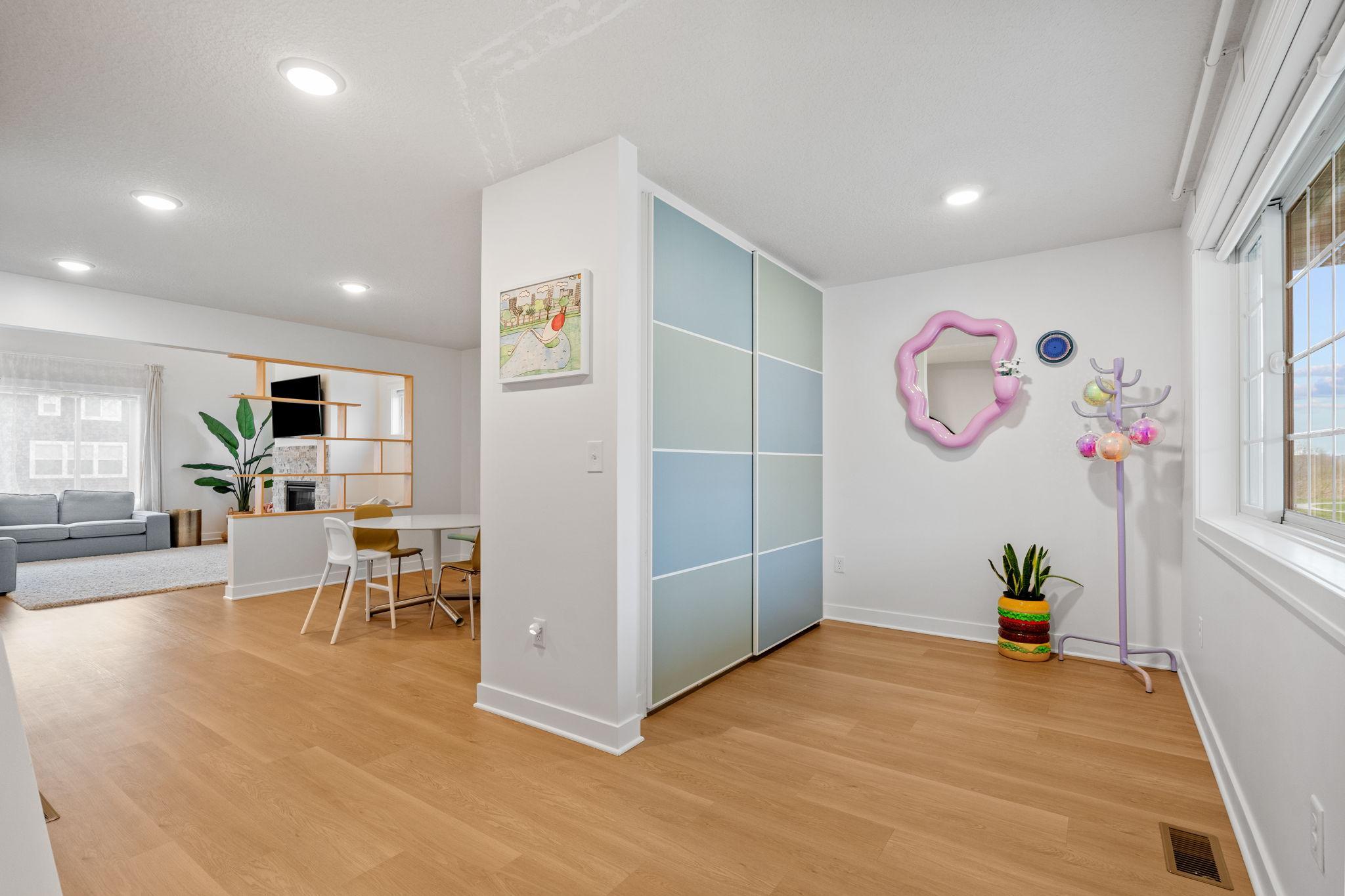 20-web-or-mls-11556 Lakewood Ct-2.jpg