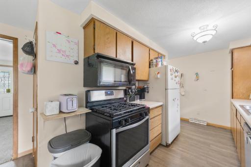 303 12th Avenue SE, Faribault, MN 55021