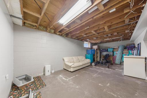 303 12th Avenue SE, Faribault, MN 55021