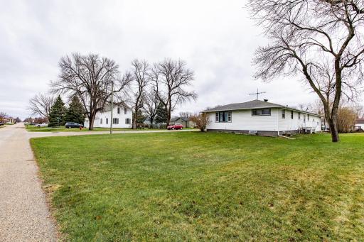 618 4th Street S, Casselton, ND 58012