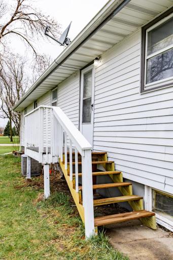 618 4th Street S, Casselton, ND 58012