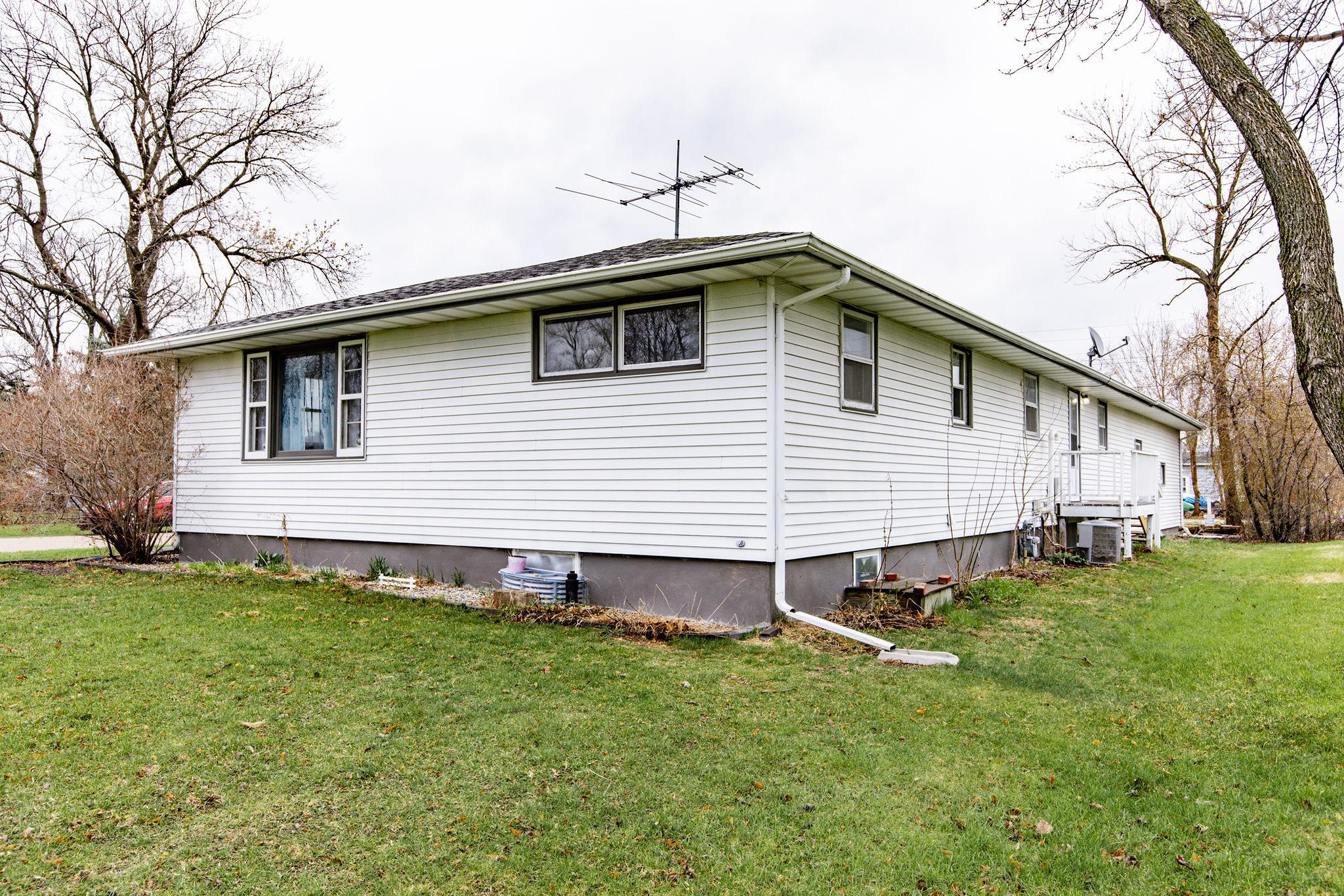 Rear/Side Exterior