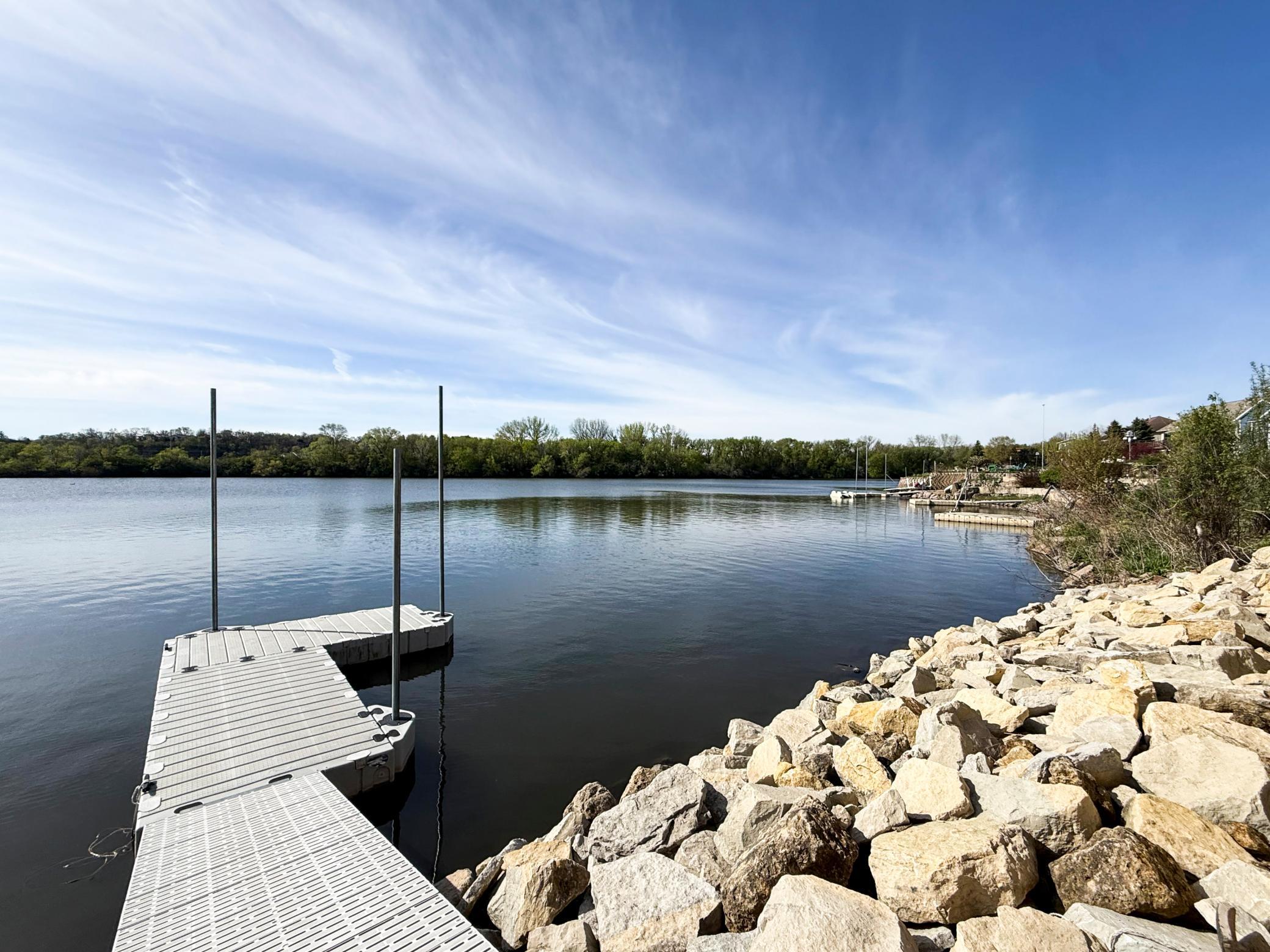 07-Sandra-Reid-Remax-Results-Rochester-MN-lake-property.jpg