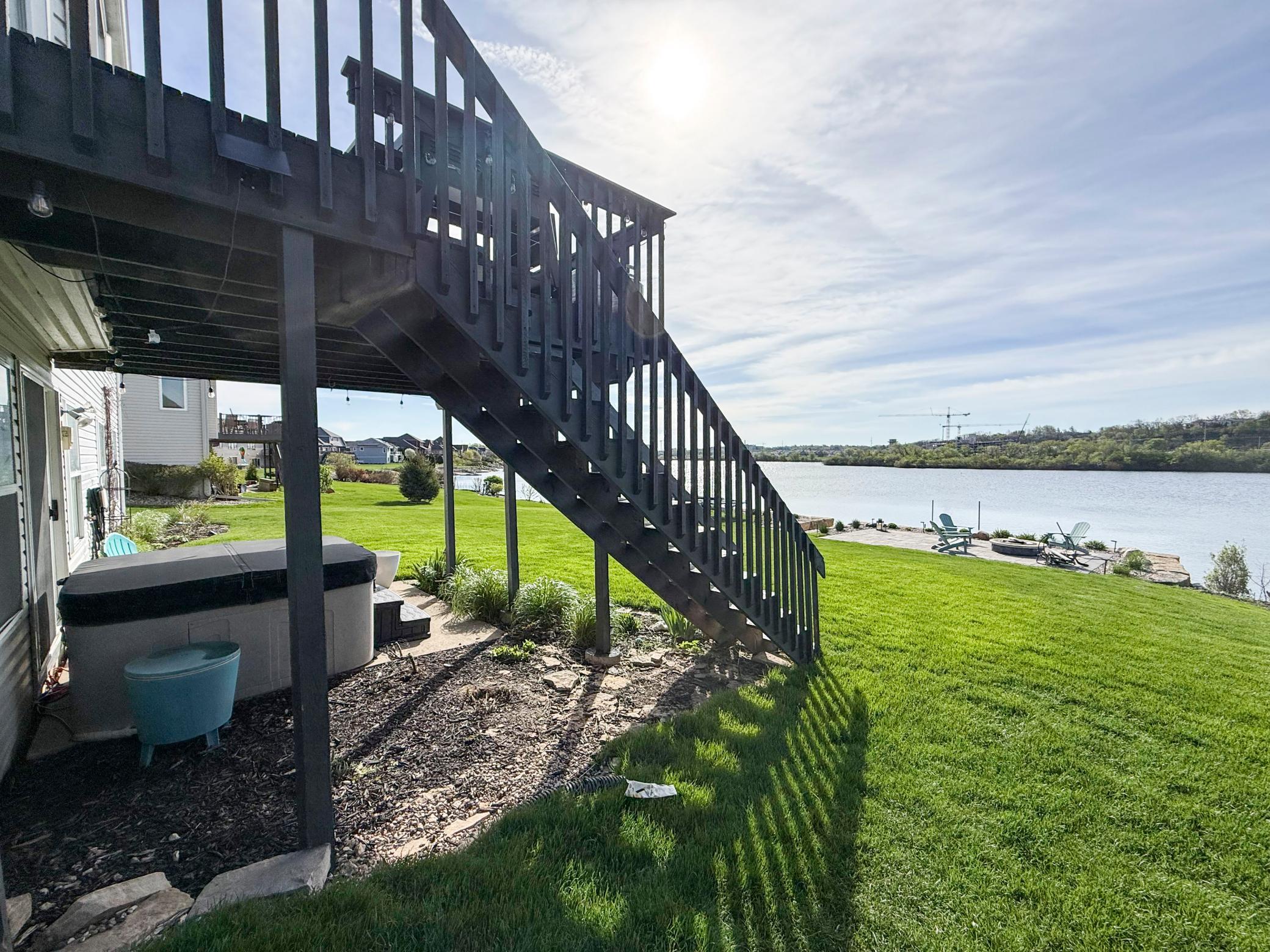 27-Sandra-Reid-Remax-Results-Rochester-MN-lake-property.jpg