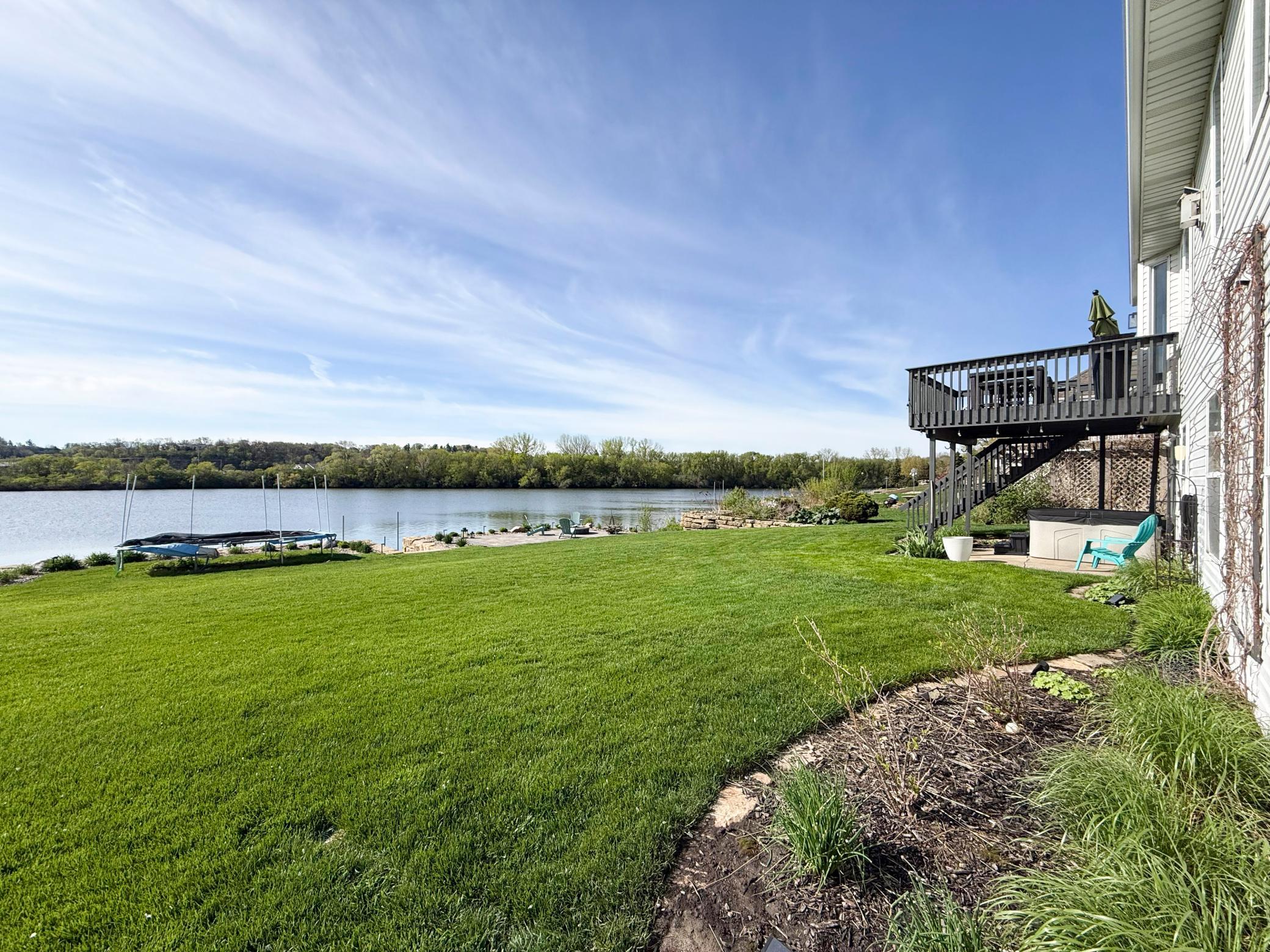 31-Sandra-Reid-Remax-Results-Rochester-MN-lake-property.jpg