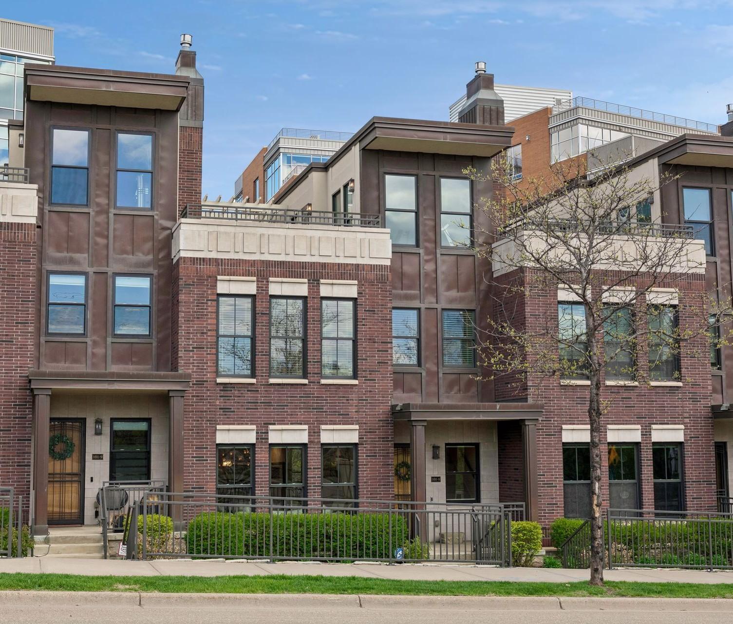Welcome to the Brownstones on Main Street