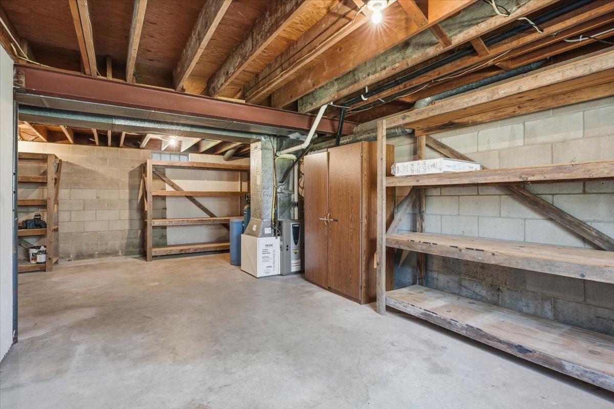 14-Basement.jpg