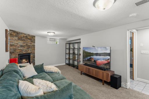 5353 40th Avenue S, Minneapolis, MN 55417