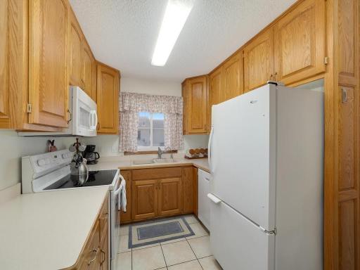 11135 Drake Street NW, Minneapolis, MN 55433