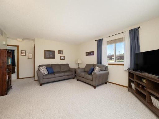 11135 Drake Street NW, Minneapolis, MN 55433