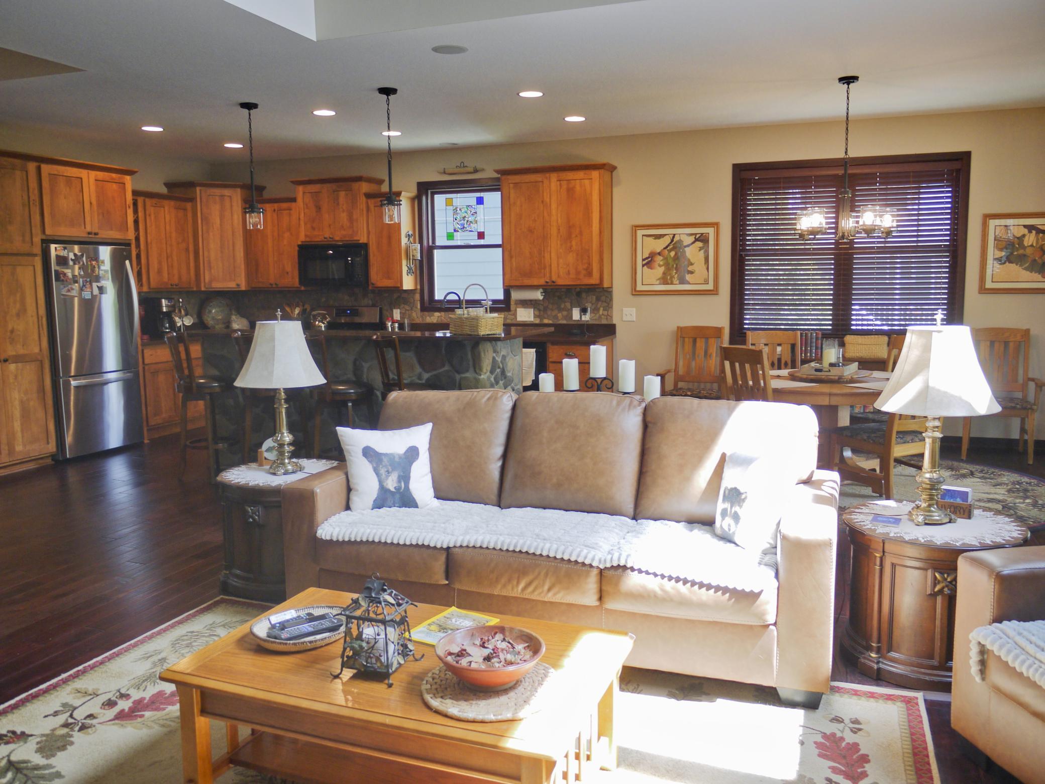 Reverse view accross great room to kitchen area.jpg